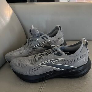 Brooks Charcoal Athletic Sneakers